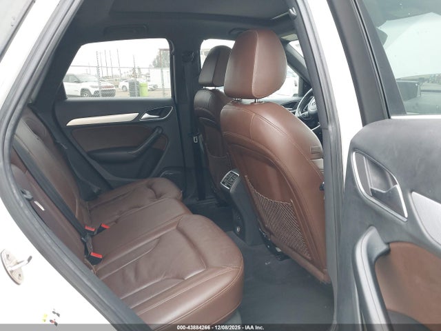 43884266 :رقم المزاد ، WA1HCCFS1JR003758 vin ، 2018 Audi Q3 2.0t Premium/2.0t Sport Premium مزاد بيع