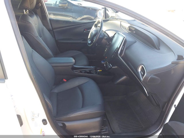 JTDKAMFP0M3183339 Toyota Prius Prime Limited