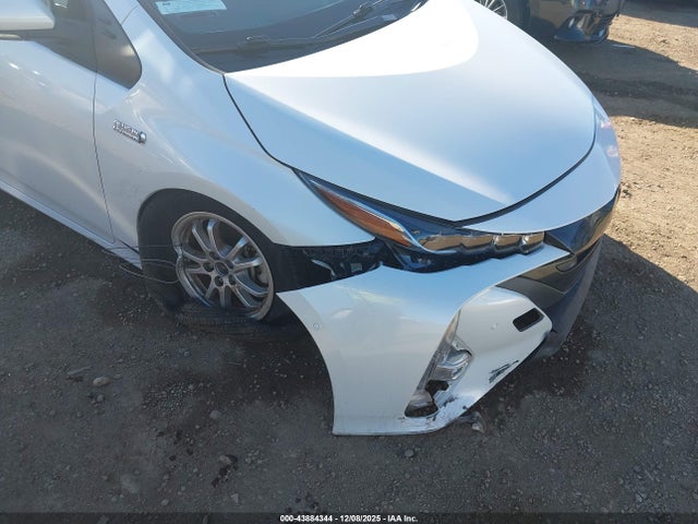JTDKAMFP0M3183339 Toyota Prius Prime Limited
