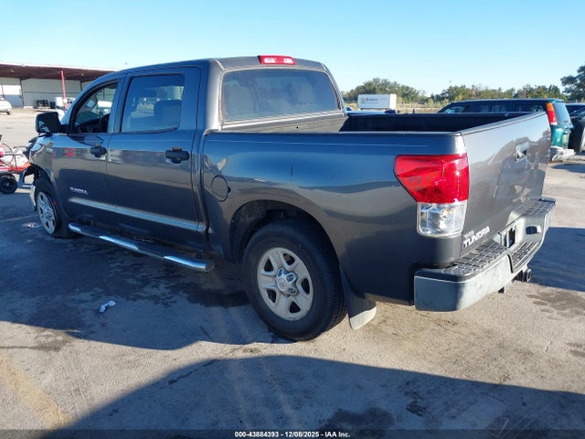 2013 TOYOTA TUNDRA 5TFEY5F14DX135023 Photo 2