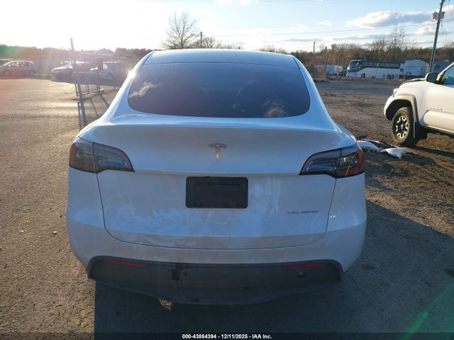 7SAYGDEF5PA048544 Tesla Model Y Performance Dual Motor All-wheel Drive