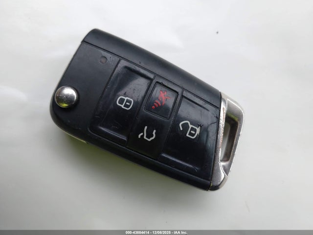 2016 VOLKSWAGEN E-GOLF WVWKP7AU3GW911543 Photo 10