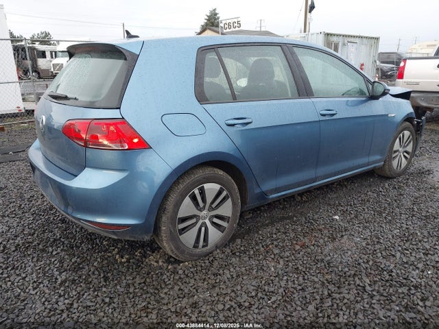 2016 VOLKSWAGEN E-GOLF WVWKP7AU3GW911543 Photo 3