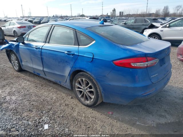 2019 FORD FUSION HYBRID 3FA6P0LU4KR195954 Photo 2