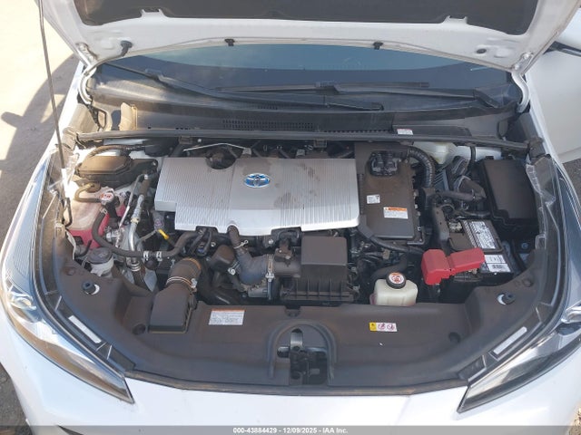 JTDKAMFU1M3139453 Toyota Prius Le