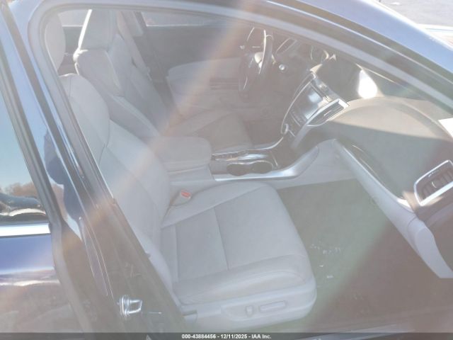 2016 ACURA TLX 19UUB3F79GA000537 Photo 4