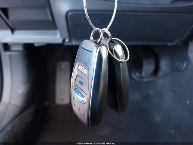 2025 SUBARU CROSSTREK 4S4GUHM6XS3775032 Photo 10