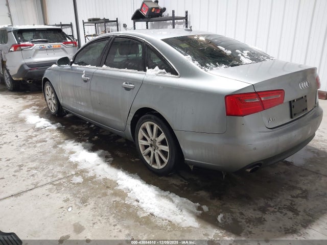 2013 AUDI A6 WAUGFAFC3DN020706 Photo 2