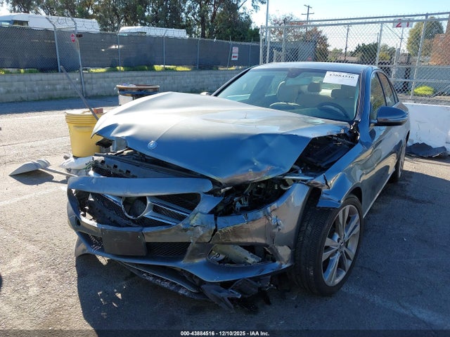 55SWF4JBXHU230270 Mercedes-Benz C 300