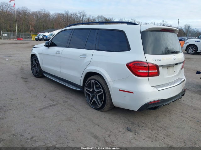 2018 MERCEDES-BENZ GLS 550 4JGDF7DE0JB002640 Photo 2