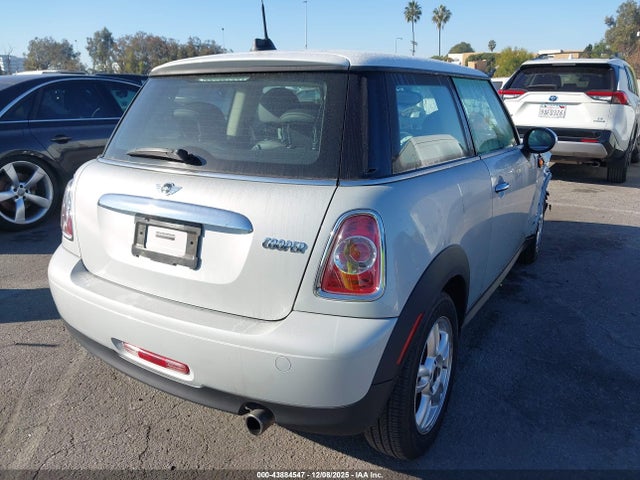 2013 MINI HARDTOP WMWSU3C55DT689668 Photo 3