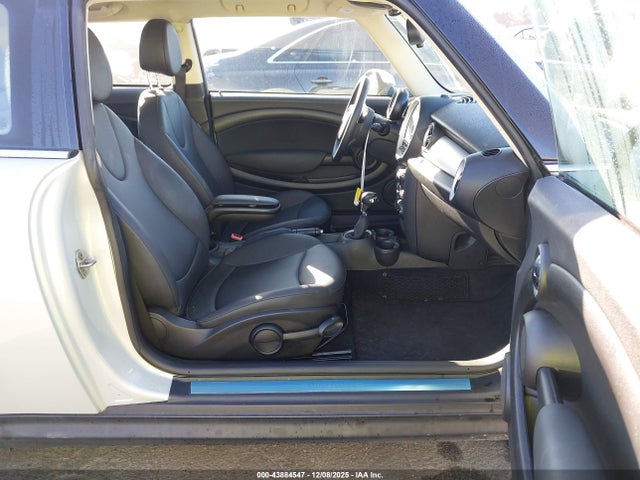 2013 MINI HARDTOP WMWSU3C55DT689668 Photo 4