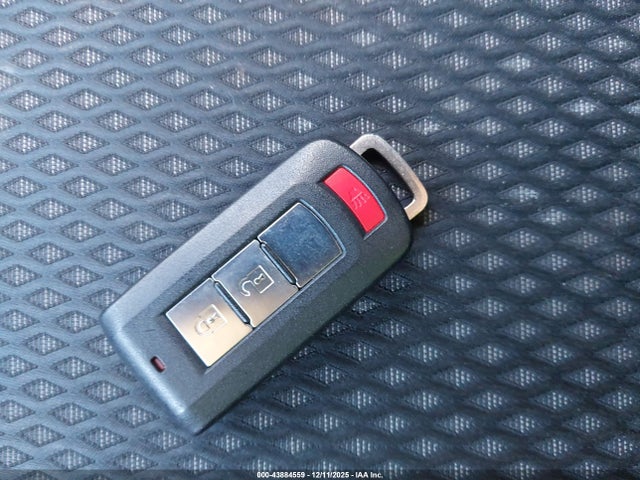 2016 MITSUBISHI OUTLANDER JA4AZ3A34GZ061226 Photo 10