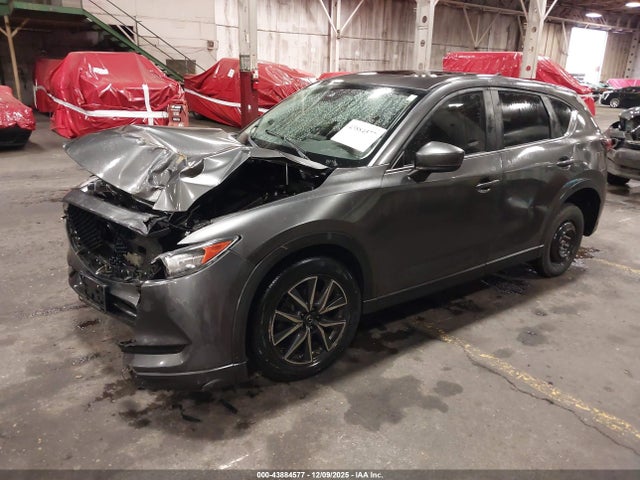 Mazda Cx-5 Touring 2018 JM3KFBCM7J1406152 Image 2