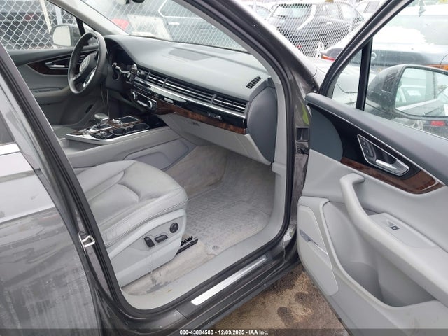 2018 AUDI Q7 WA1LAAF79JD030607 Photo 4
