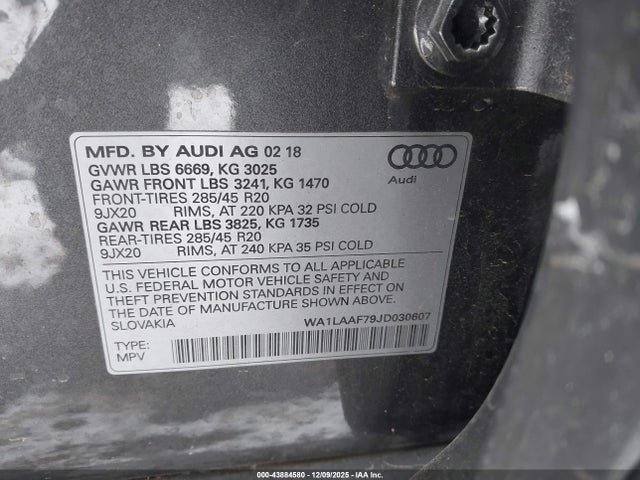 2018 AUDI Q7 WA1LAAF79JD030607 Photo 8