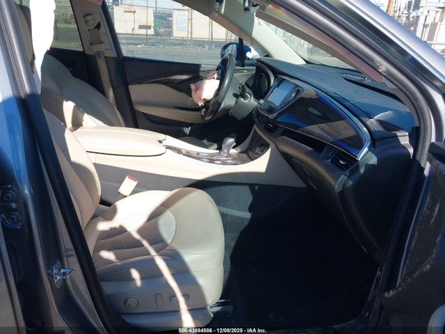 Buick Envision Fwd Preferred 2019 LRBFXBSA0KD016443 Image 5