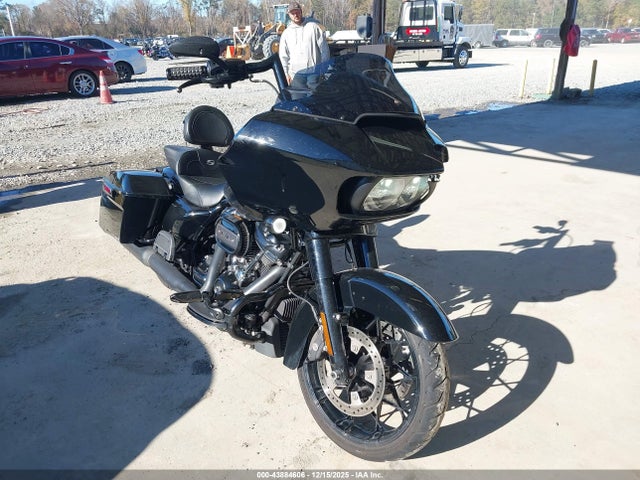 2023 HARLEY-DAVIDSON FLTRXS 1HD1KTP10PB676542