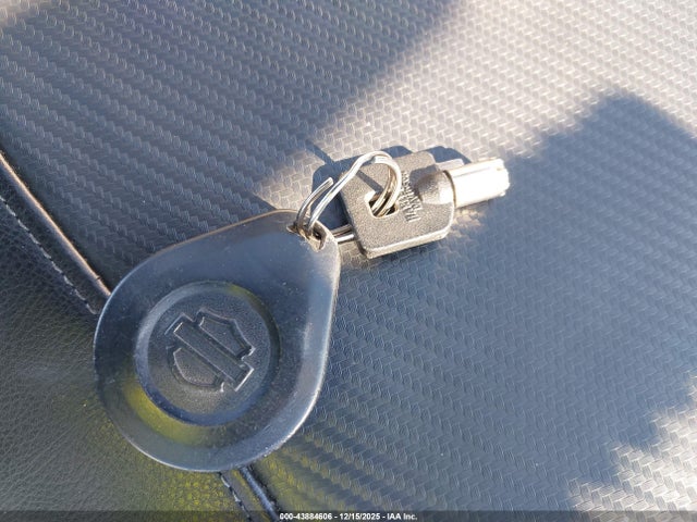 2023 HARLEY-DAVIDSON FLTRXS 1HD1KTP10PB676542 Photo 10