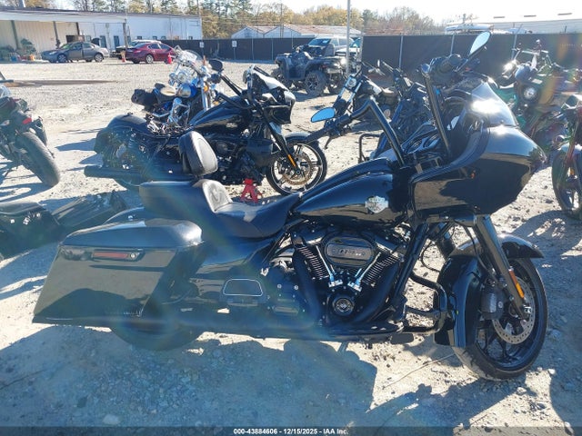 1HD1KTP10PB676542 Harley-Davidson FLTRXS