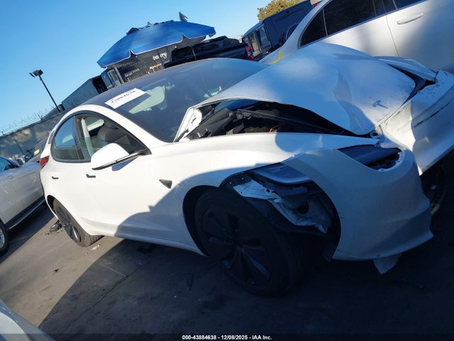 Aukcja sprzedaży 2024 Tesla Model 3 Long Range Dual Motor All-wheel Drive, vin: 5YJ3E1EB5RF841731, numer aukcji: 43884638