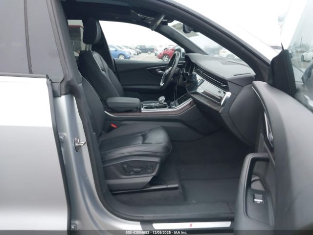2021 AUDI Q8 WA1EVAF12MD007909 Photo 4