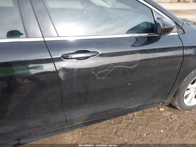 43884675 :رقم المزاد ، 1C3CCCAB7HN508345 vin ، 2017 Chrysler 200 Limited Platinum مزاد بيع