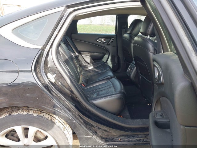 43884675 :رقم المزاد ، 1C3CCCAB7HN508345 vin ، 2017 Chrysler 200 Limited Platinum مزاد بيع