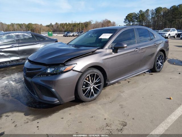 2022 TOYOTA CAMRY 4T1T11AK2NU698932 Photo 1