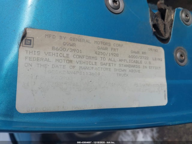 1993 CHEVROLET GMT-400 1GCGK24N4PE113604 Photo 8