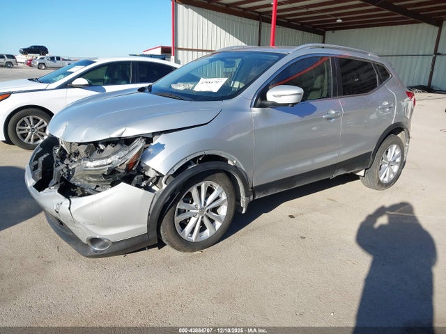 JN1BJ1CPXJW105148 Nissan ROGUE SPORT