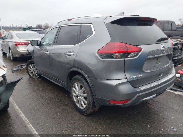 2018 Nissan Rogue Sv მანქანა იყიდება აუქციონზე, vin: KNMAT2MV1JP608308, აუქციონის ნომერი: 43884755