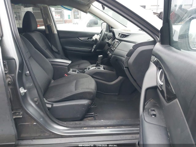 2018 Nissan Rogue Sv მანქანა იყიდება აუქციონზე, vin: KNMAT2MV1JP608308, აუქციონის ნომერი: 43884755