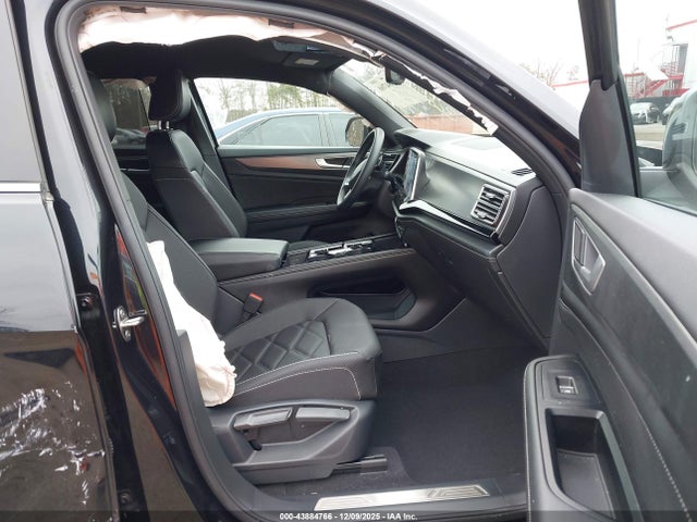 2024 VOLKSWAGEN ATLAS CROSS SPORT 1V2HE2CA0RC220818 Photo 4