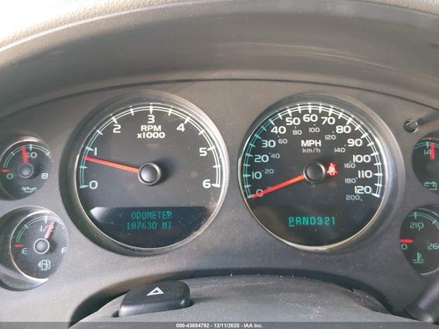 43884792 :رقم المزاد ، 1GNFC13J87J264297 vin ، 2007 Chevrolet Tahoe Lt مزاد بيع