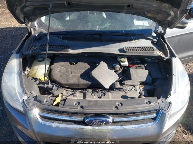 43884795 :رقم المزاد ، 1FMCU9J94EUD92740 vin ، 2014 Ford Escape Titanium مزاد بيع