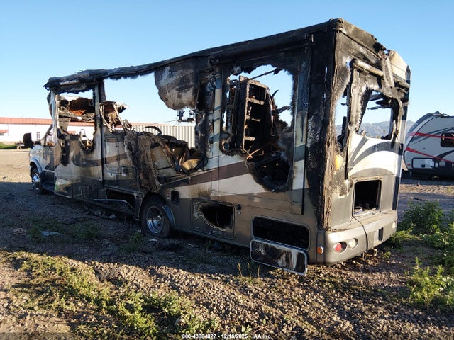Ford E-450 Cutaway 2017 1FDXE4FS9HDC26909 Image 3