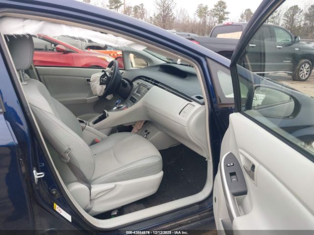 2015 TOYOTA PRIUS JTDKN3DU0F1953819 Photo 4