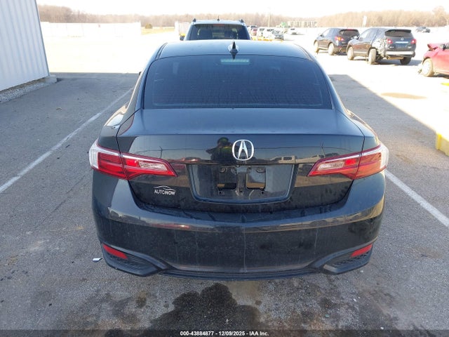 43884877 :رقم المزاد ، 19UDE2F70JA006817 vin ، 2018 Acura Ilx Premium Package/technology Plus Package مزاد بيع