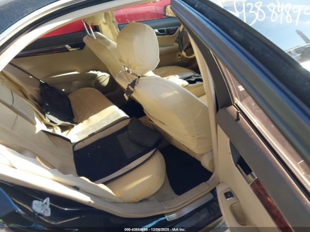 2010 MERCEDES-BENZ C 300 WDDGF5EB3AR093443 Photo 7