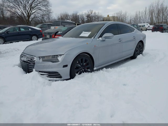 2016 AUDI A7 WAUWGAFC4GN005368 Photo 1