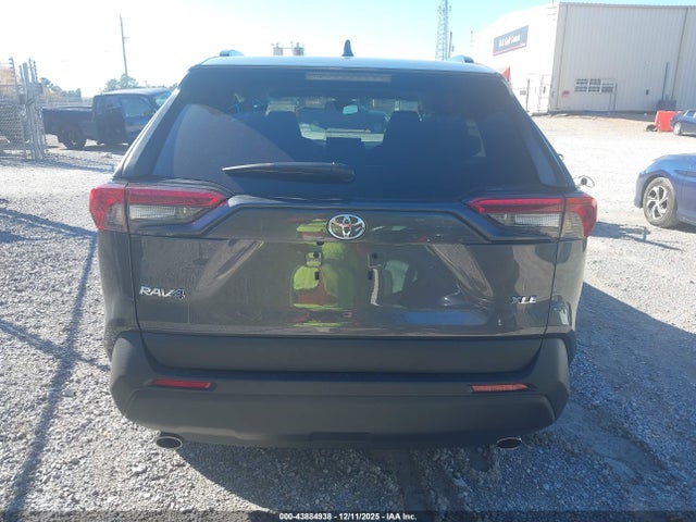 Toyota Rav4 Xle 2022 2T3W1RFV2NC207492 Image 16