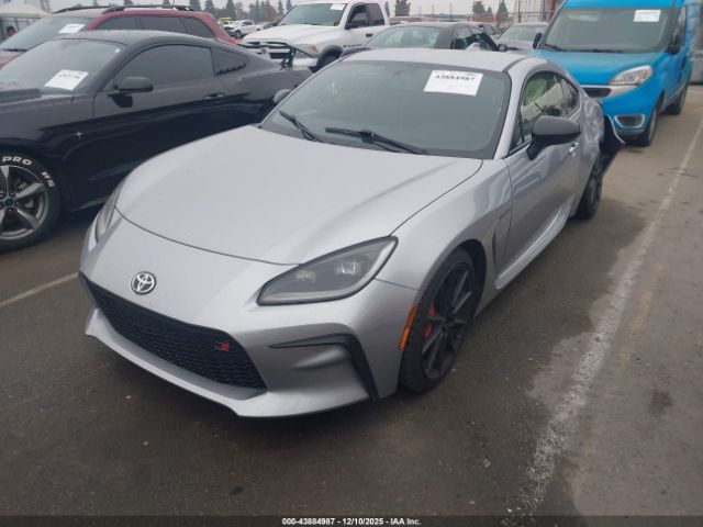 2024 TOYOTA GR86 JF1ZNBE13R8758439 Photo 1