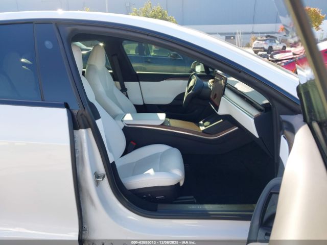 2022 TESLA MODEL S 5YJSA1E54NF493528 Photo 4