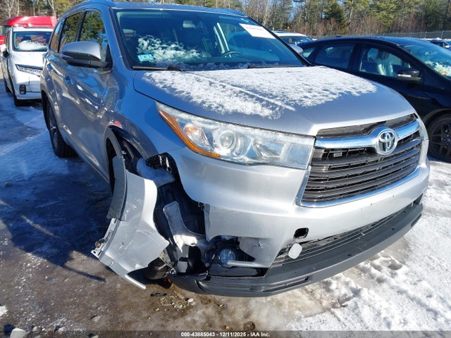 5TDJKRFH7GS342889 Toyota Highlander Xle V6