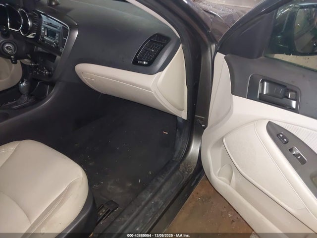 2013 KIA OPTIMA 5XXGM4A79DG223373 Photo 4