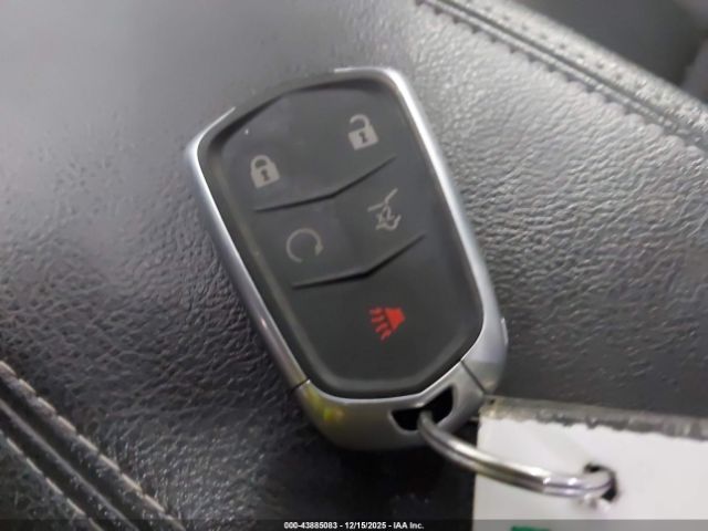 2021 CADILLAC XT4 1GYFZDR40MF035387 Photo 10