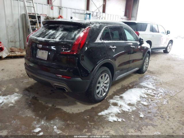 2021 CADILLAC XT4 1GYFZDR40MF035387 Photo 3