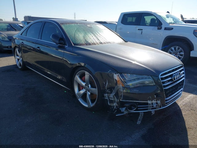 2011 AUDI A8 WAUAVAFD1BN000811