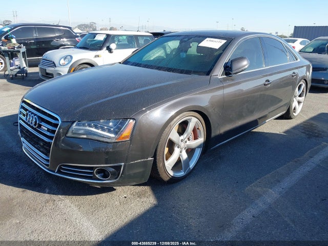 2011 AUDI A8 WAUAVAFD1BN000811 Photo 1